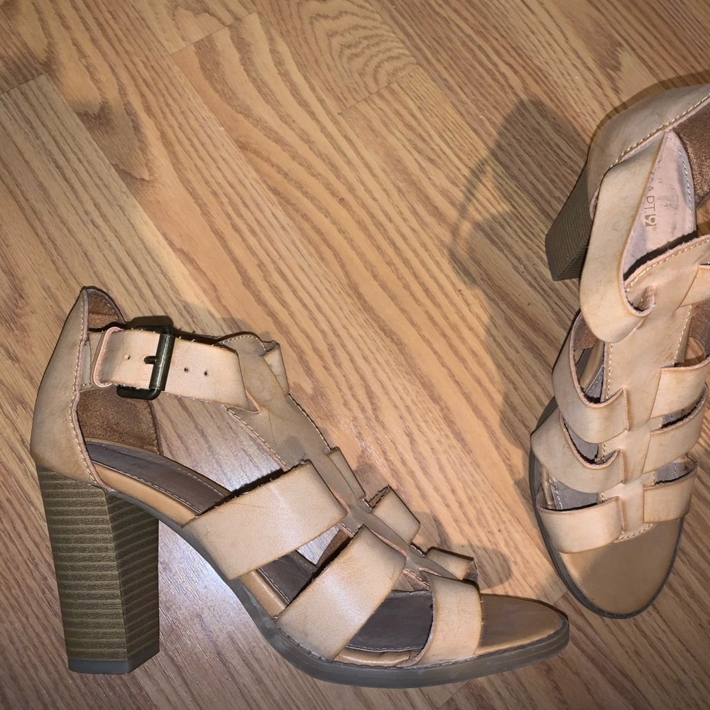 Tan chunky heels